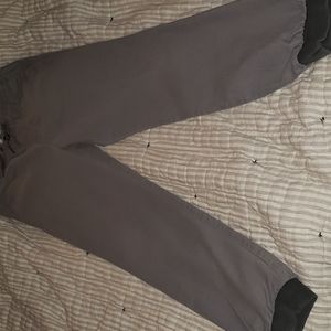 Old navy jogger style pants